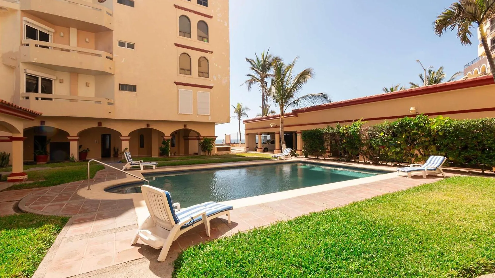 מזטלן Apartment With Beach Access For 6 - Marina Del Rey 101