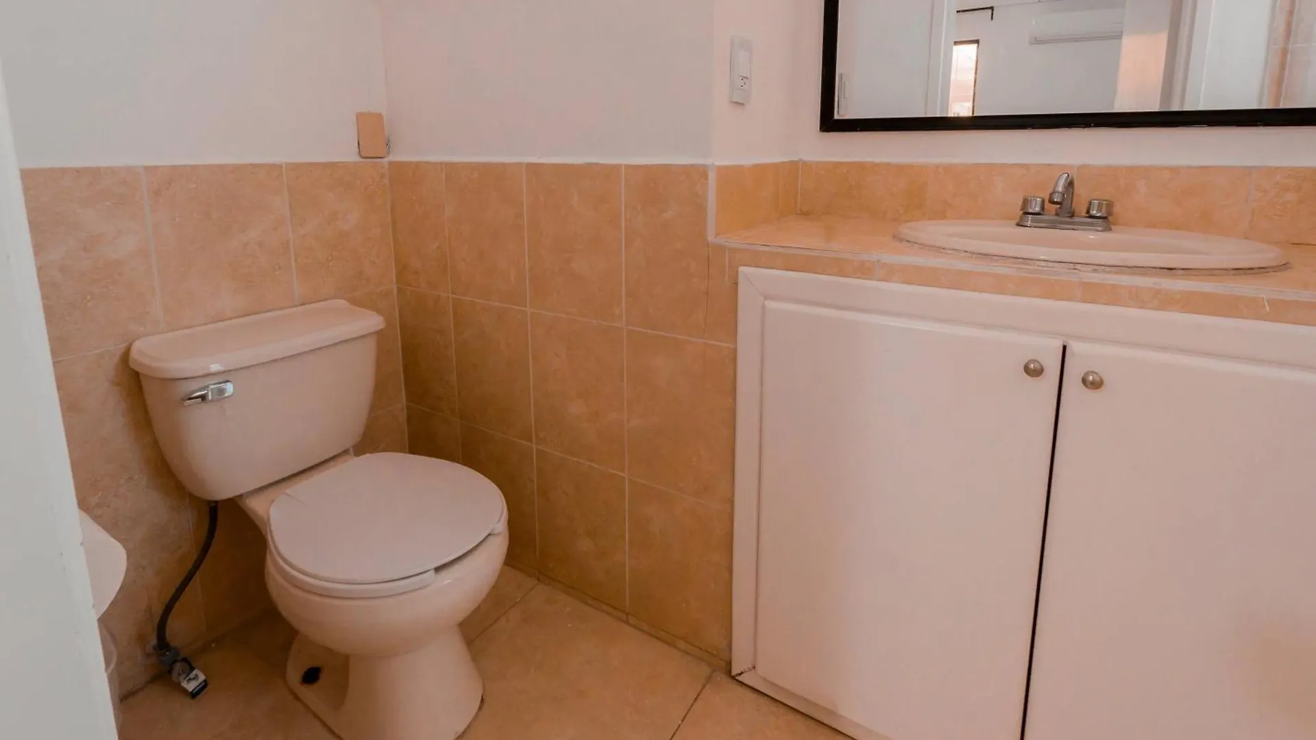 מזטלן Apartment With Beach Access For 6 - Marina Del Rey 101