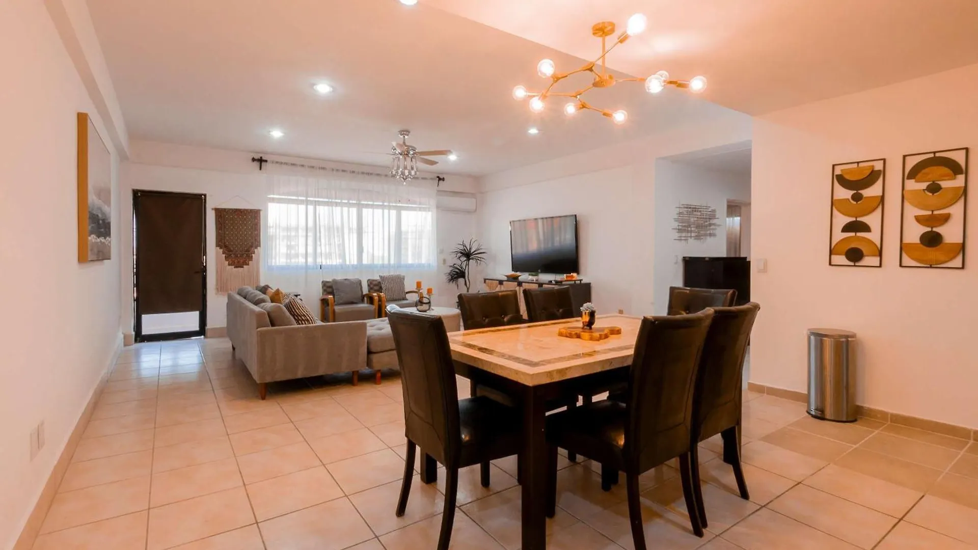 מזטלן Apartment With Beach Access For 6 - Marina Del Rey 101 0*,