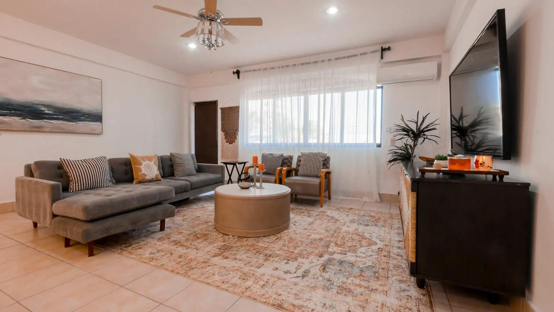 מזטלן Apartment With Beach Access For 6 - Marina Del Rey 101